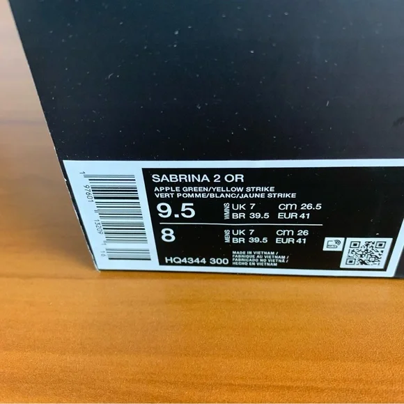 Nike Sabrina 2 “Oregon Ducks” Basketball Shoes - Picture 12 of 15